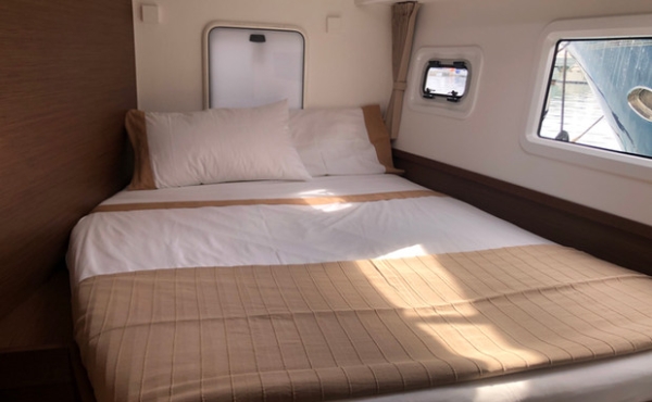 lagoon-42-cabin 4_lagoon-42-cabin Superychts For Sale. - Lagoon 42 - Sunrise | Family Sailing Catamaran Charter