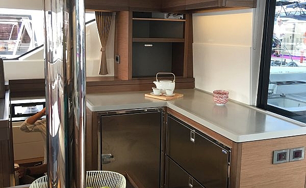 8_lagoon-50-ohana-galley Superychts For Sale. - Lagoon 50 Ohana | Family Catamaran Sicily