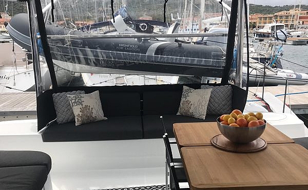 8_lagoon-50-ohana-outdoor-seating Superychts For Sale. - Lagoon 50 Ohana | Family Catamaran Sicily