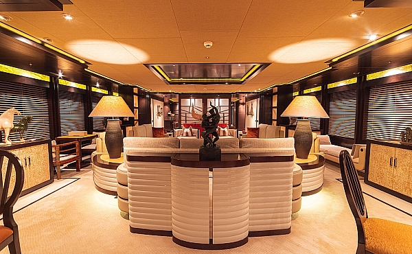 9_trident_36-scaled Superychts For Sale. - Trident Superyacht Charter