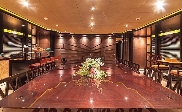 9_trident_38-scaled Superychts For Sale. - Trident Superyacht Charter